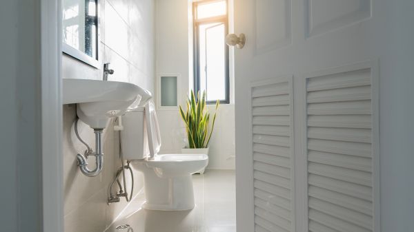 Bathroom Repair in Glenview