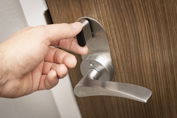 Cost of Deadbolt Installation Service in Glenview