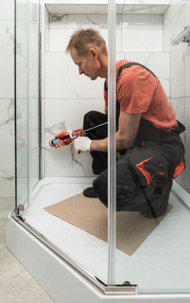 Cost of Shower Caulking Replacement in Glenview