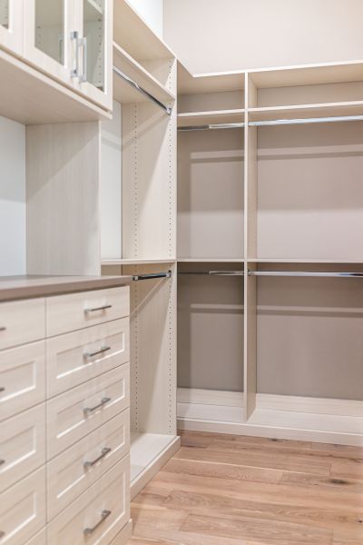 Cost of Closet Repair in Glenview