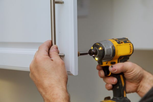 Cost of Cabinet Knob Installation in Glenview