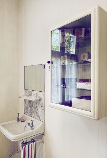Cost of Medicine Cabinet Installation in Glenview